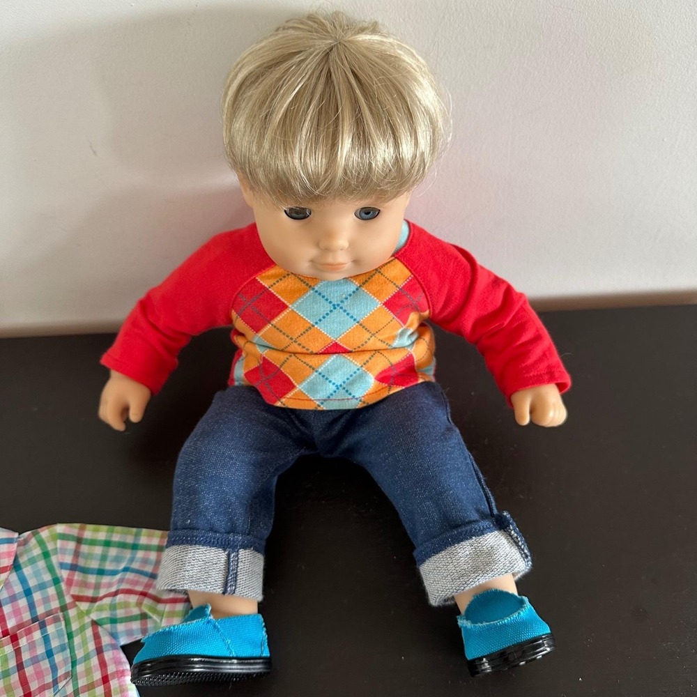 American Girl Bitty Twins Boy Doll Blonde Blue Eyes Clothes Book Set Argyle - Picture 2 of 10